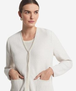 Taralawrence.shop66aec90e27 4