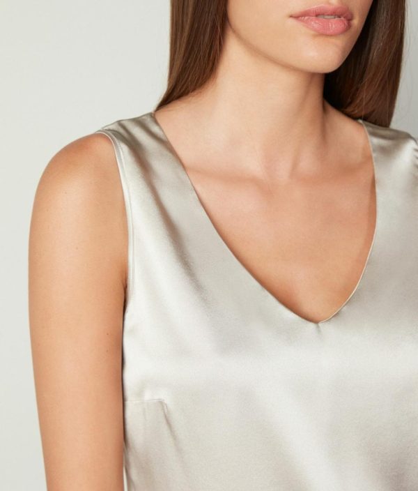 Taralawrence.shop67d9d1f551 4