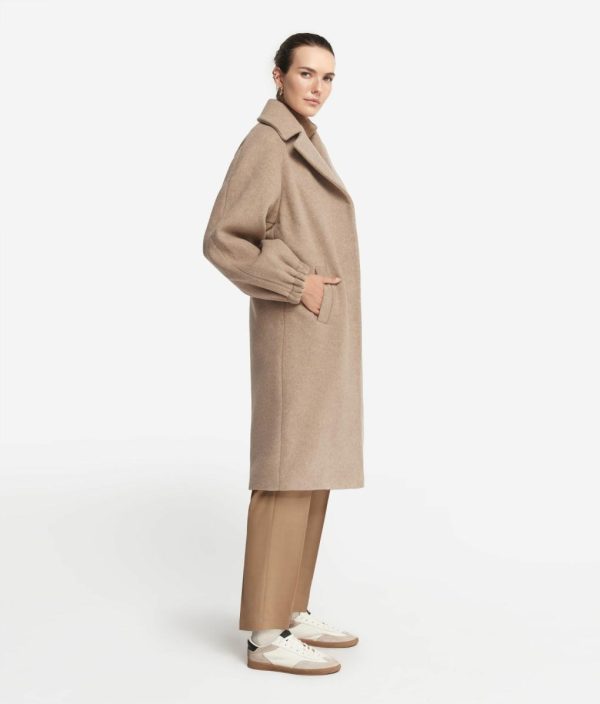 Taralawrence.shop695f244e22 1