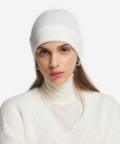 Taralawrence.shop69b2eca82f 1