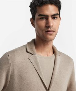 Taralawrence.shop6a3c68838b 4