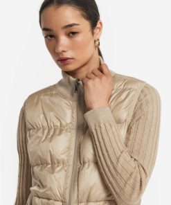 Taralawrence.shop6a74f0172f 4