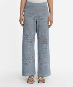 Taralawrence.shop6c8de1e744 2