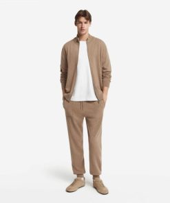 Taralawrence.shop6d55774228 1