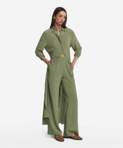 Taralawrence.shop70abe6d3b5 1