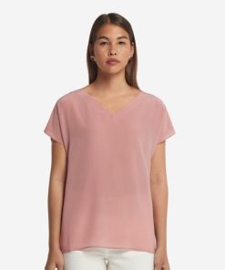 Taralawrence.shop72623baf56 2