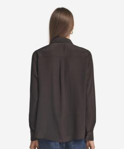 Taralawrence.shop77bebb2b49 3