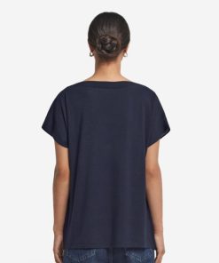 Taralawrence.shop77fbb16779 3