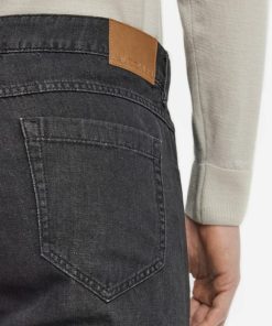 Taralawrence.shop7a96ce301c 4