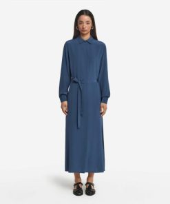 Taralawrence.shop7ae48d39a7 2