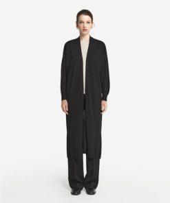 Taralawrence.shop7c12d2725f 2