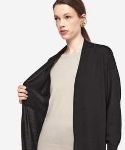 Taralawrence.shop7c12d2725f 4