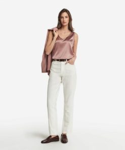 Taralawrence.shop7c2f3e307b 1