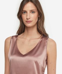 Taralawrence.shop7c2f3e307b 4