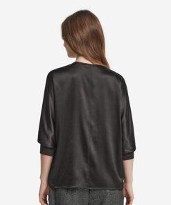 Taralawrence.shop7c702a799f 3