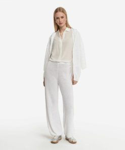 Taralawrence.shop7d95f1aefd 1