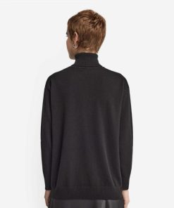 Taralawrence.shop7de4af1d2a 3