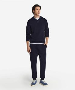 Taralawrence.shop7e7815c08d 1