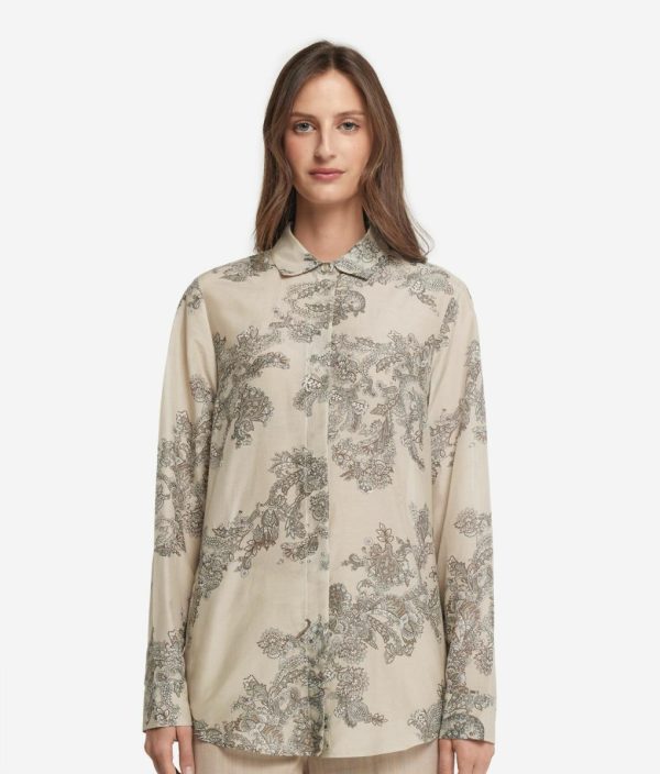 Taralawrence.shop81121228c7 2