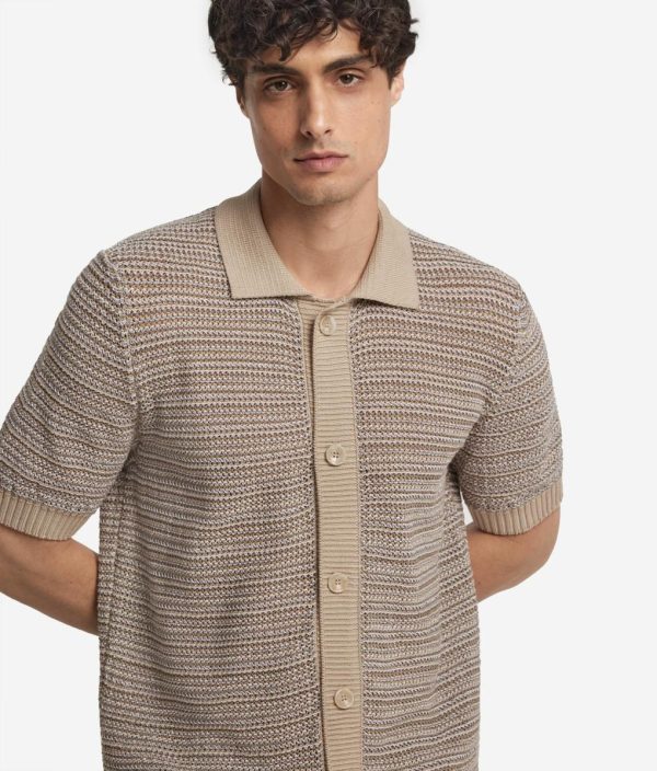 Taralawrence.shop82d2d60637 4