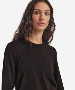 Taralawrence.shop85b0b7c160 4