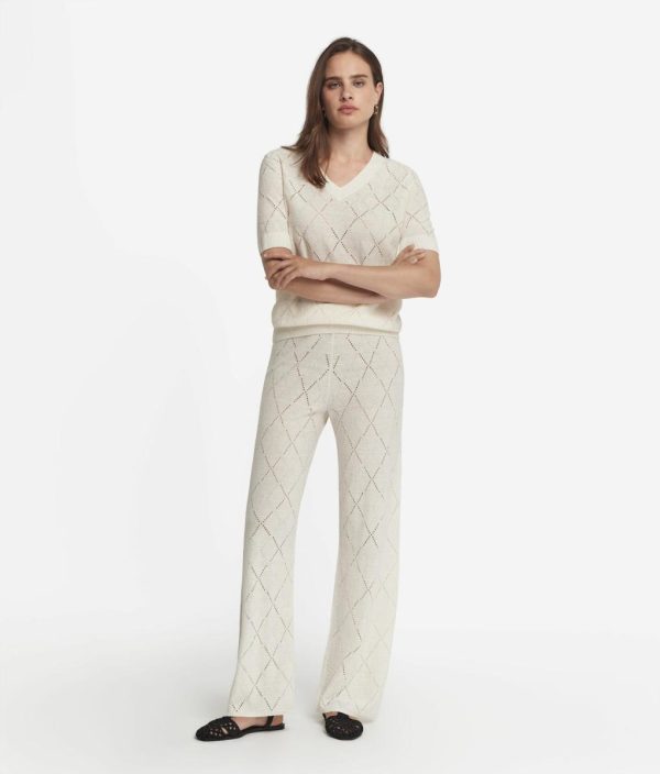 Taralawrence.shop8955562dfc 1