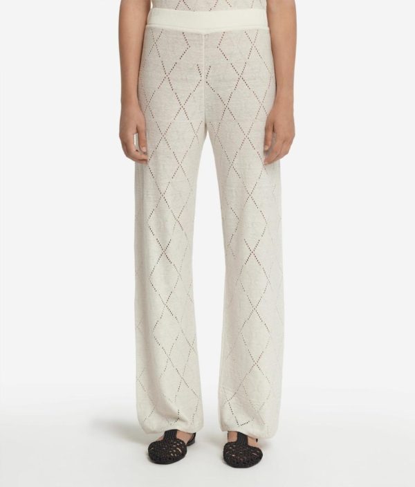 Taralawrence.shop8955562dfc 2