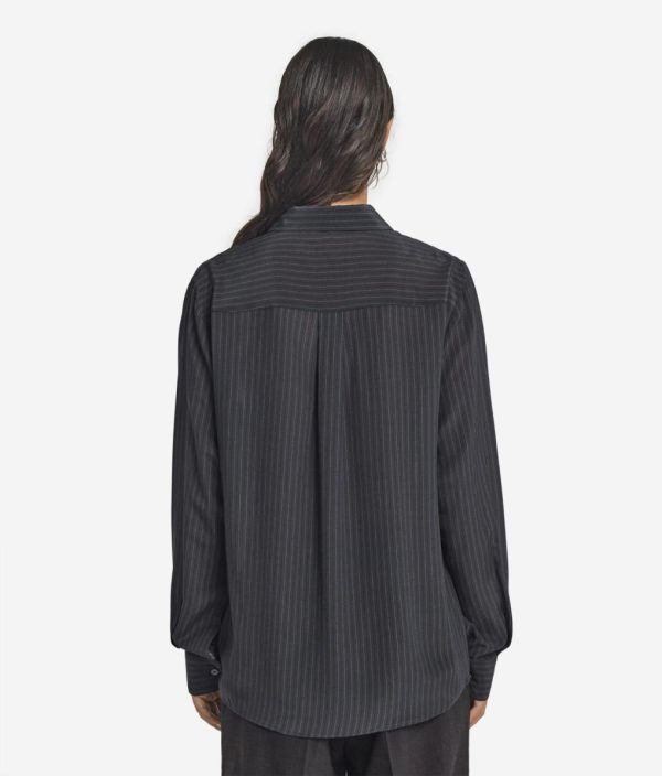 Taralawrence.shop89b612d510 3