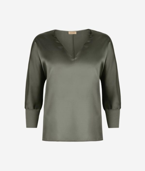 Taralawrence.shop8a98f15f9d 5