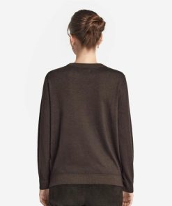 Taralawrence.shop8acf982e79 3