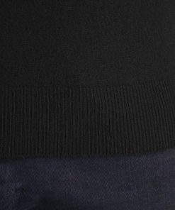 Taralawrence.shop8c18100202 5