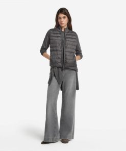 Taralawrence.shop8d325fb148 1