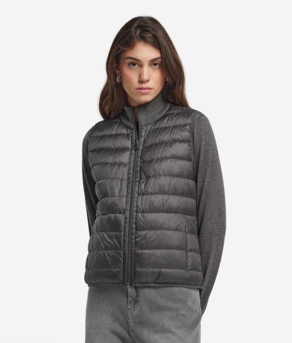 Taralawrence.shop8d325fb148 2