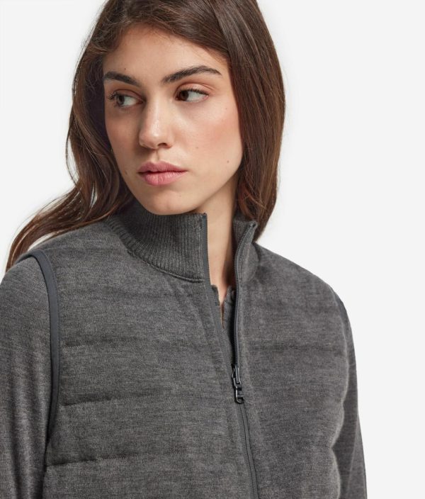 Taralawrence.shop8d325fb148 4