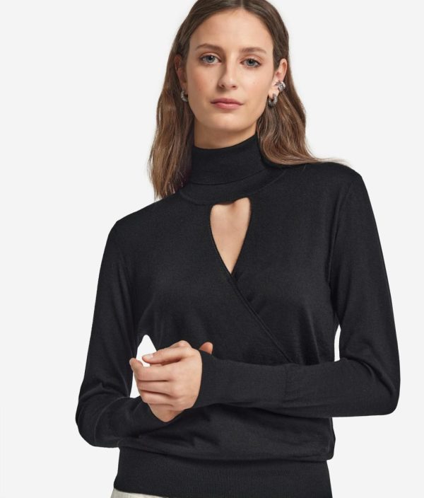 Taralawrence.shop8e01cb1f8e 4