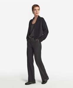 Taralawrence.shop8e1e55d82c 1