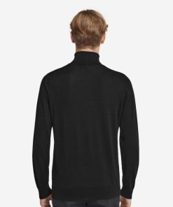 Taralawrence.shop8f98227abc 3