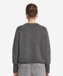 Taralawrence.shop94076ba64a 3