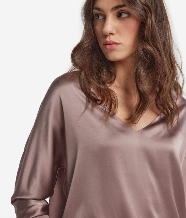 Taralawrence.shop95705effef 4