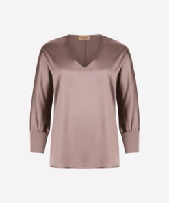 Taralawrence.shop95705effef 5