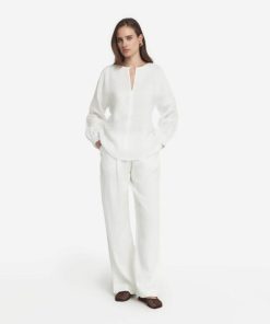 Taralawrence.shop95bf85b60a 1