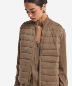 Taralawrence.shop9668462abc 4