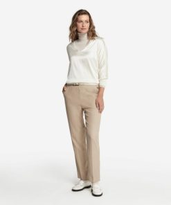 Taralawrence.shop97800da5fe 1