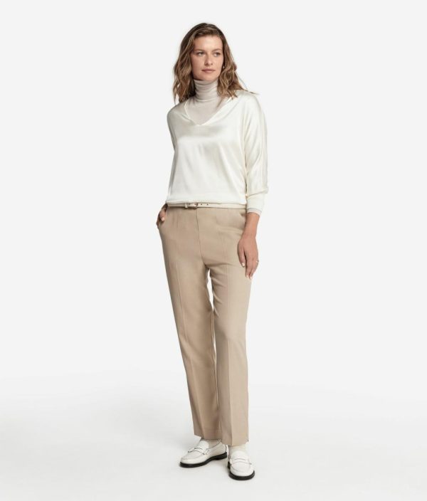 Taralawrence.shop97800da5fe 1