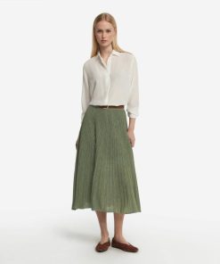 Taralawrence.shop97b883297b 1