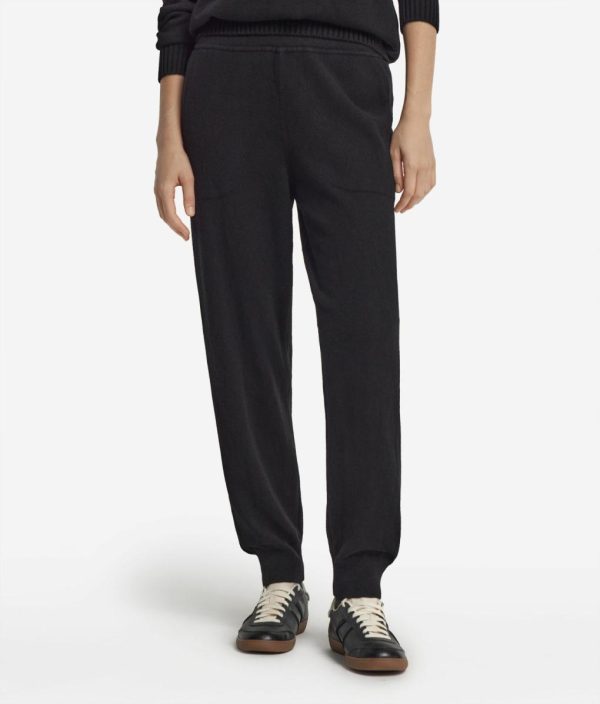 Taralawrence.shop98c2079846 2