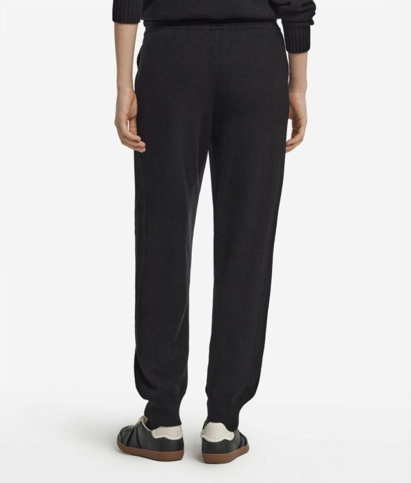 Taralawrence.shop98c2079846 3