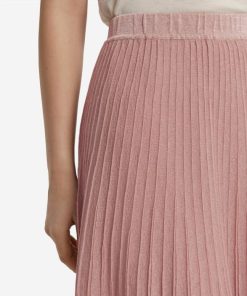 Taralawrence.shop995d45427a 2