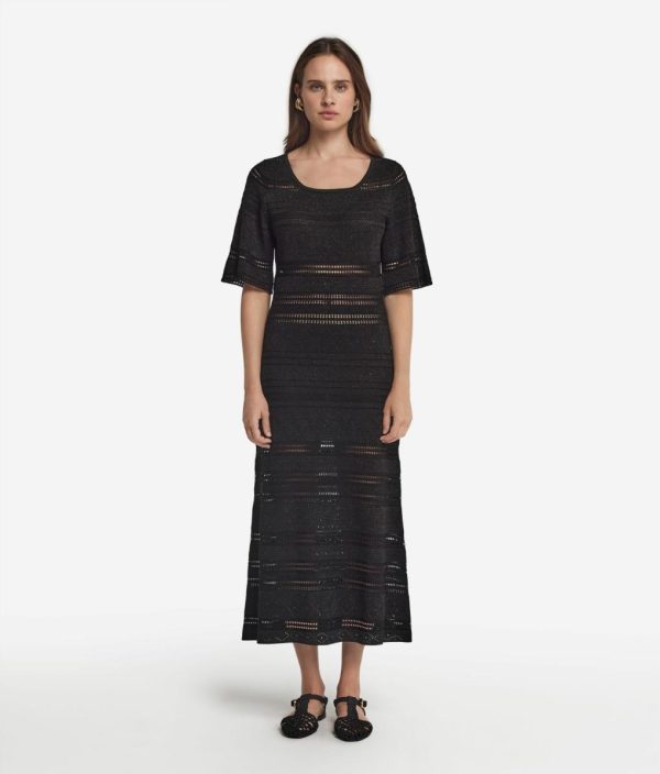 Taralawrence.shop99d4ff0205 2