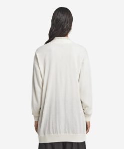 Taralawrence.shop9a05116f29 3